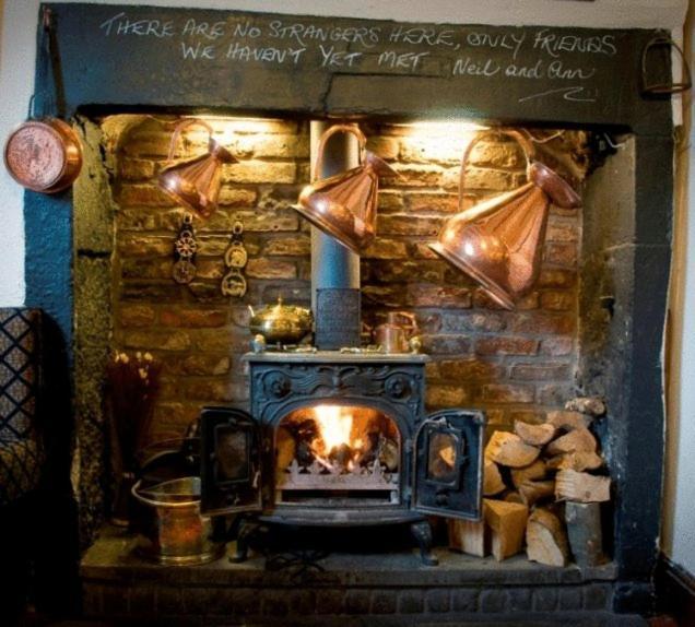 Kings Arms Hotel Holme  Kültér fotó