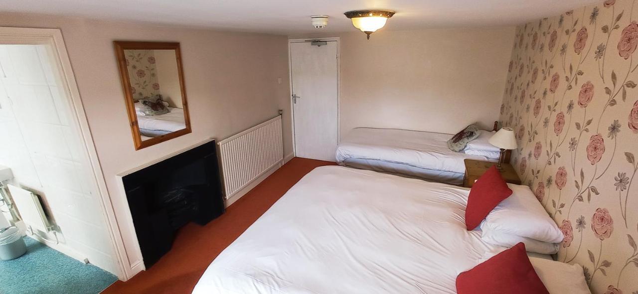 Kings Arms Hotel Holme  Kültér fotó